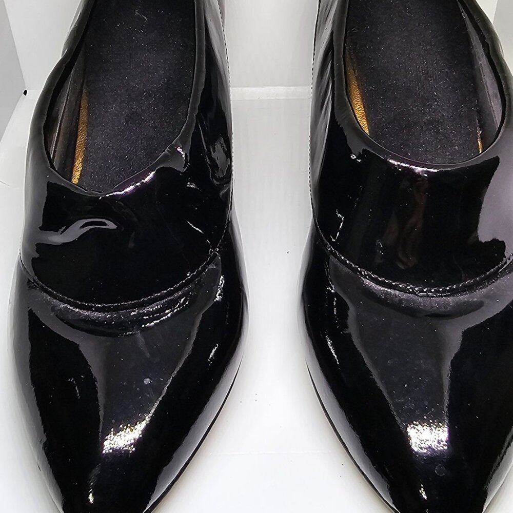 Arturo Chiang Pilar Patent Leather Booties Size 6.5.